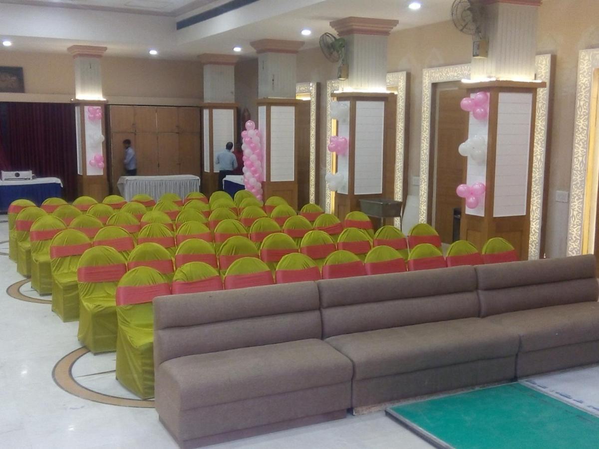 Hotel Shelter Gwalior Exterior foto