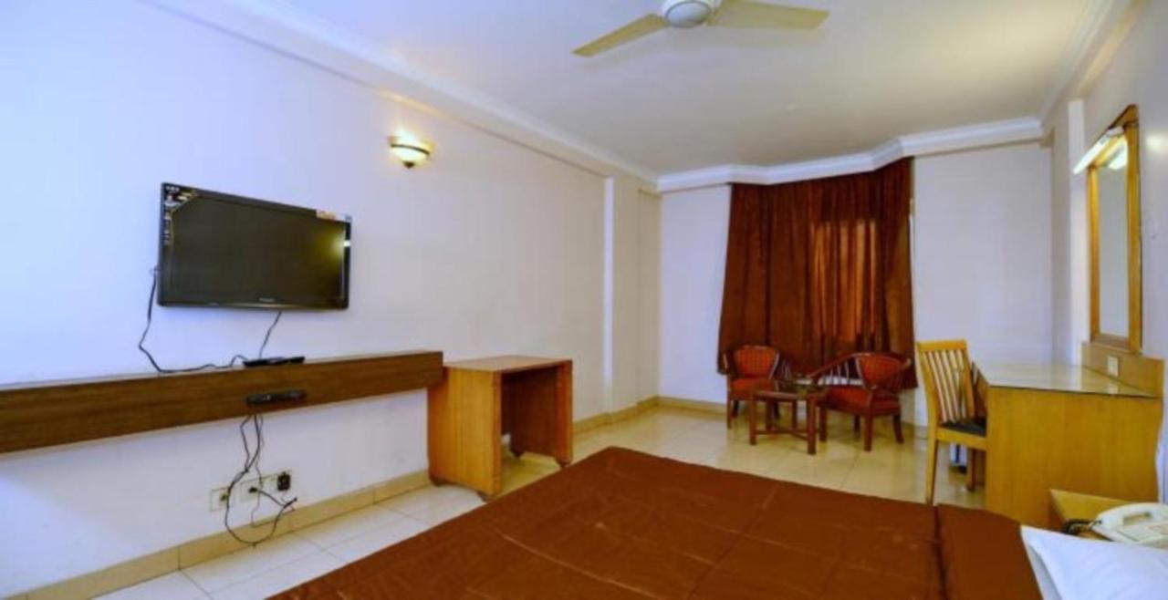 Hotel Shelter Gwalior Exterior foto
