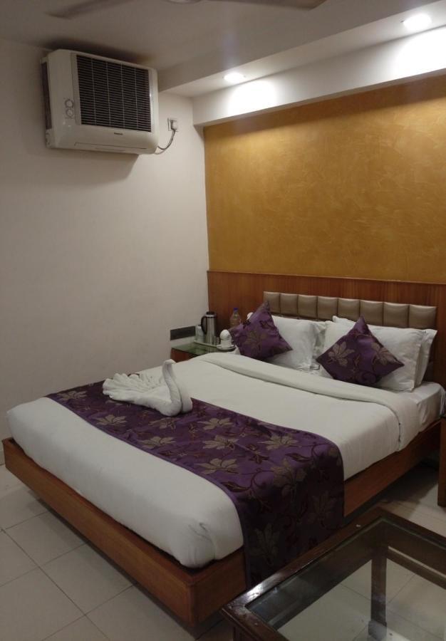 Hotel Shelter Gwalior Exterior foto