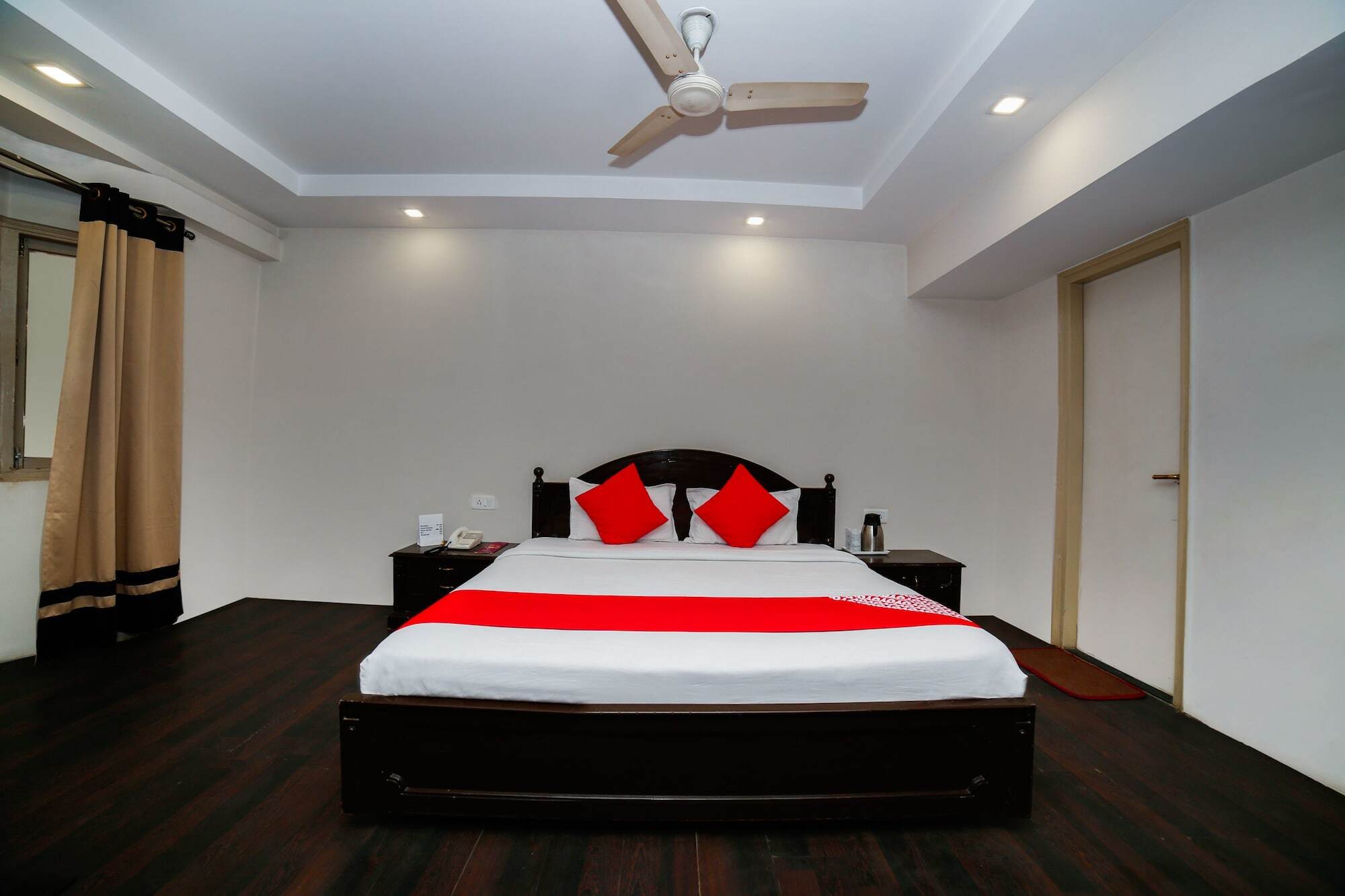 Hotel Shelter Gwalior Exterior foto